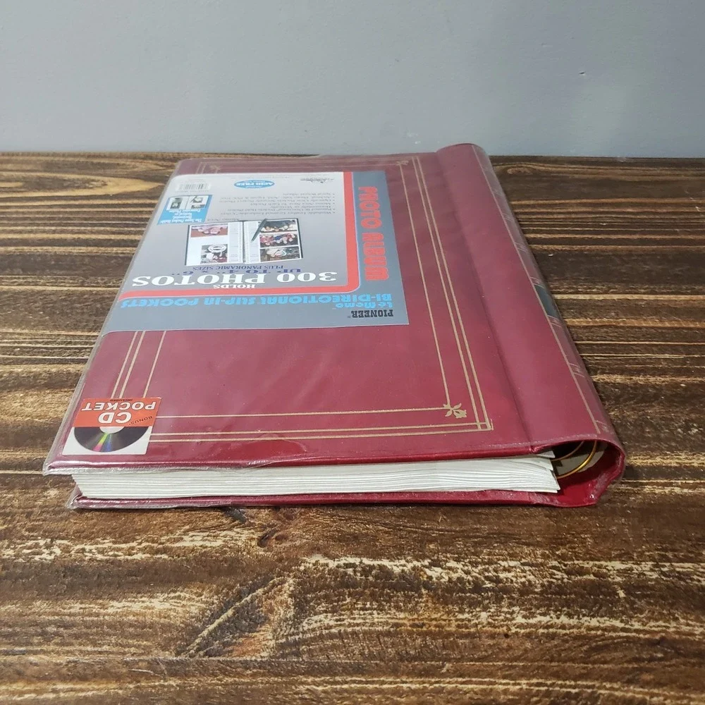 Pioneer Photo Album Lot of 2 BDP-35 300 Photos 4x6 Blue Burgundy New Archival
